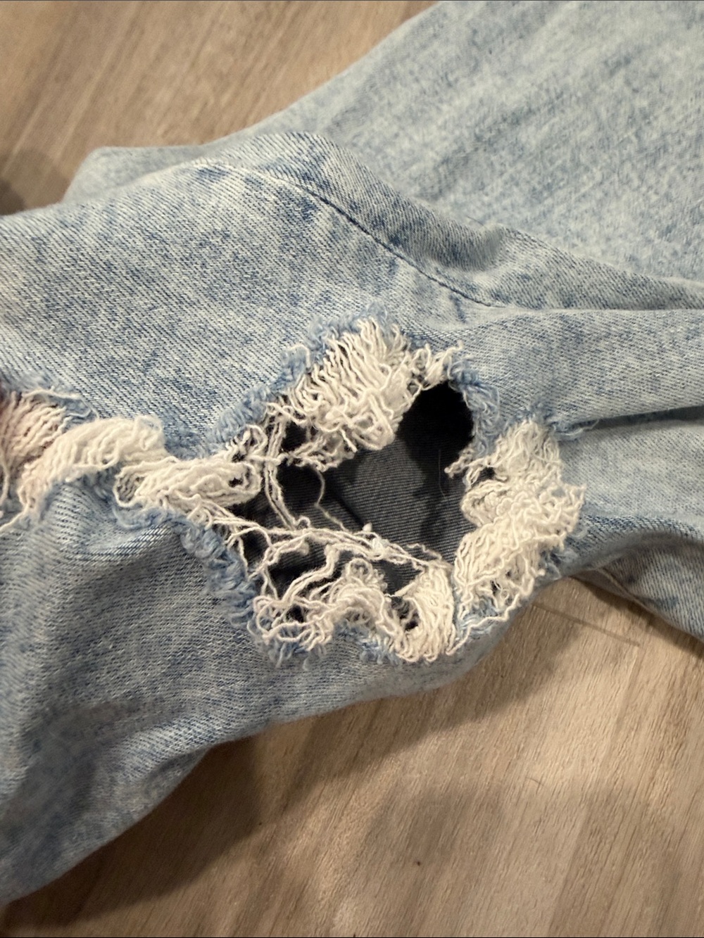 2 Pairs American Eagle Light Super Hi-Rise Jeggings Ripped Jeans Short Length - Picture 9 of 10